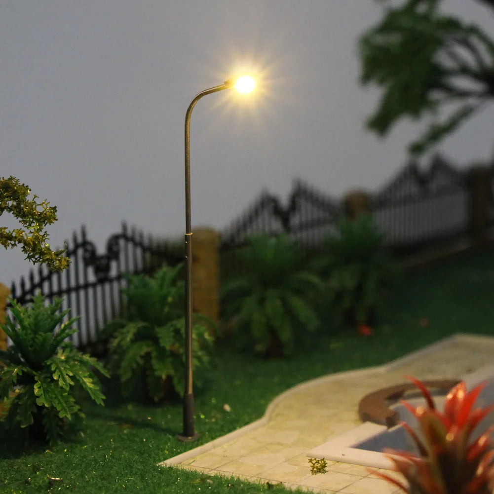 Evemodel 10pcs Model Railway Metal Street Light Lamps Z N TT HO Scale LED 3V Free Resistor Single Head