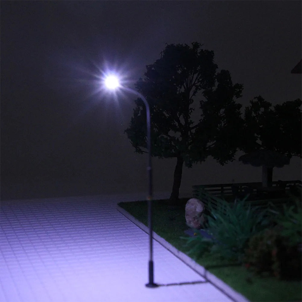 Evemodel 10pcs Model Railway Metal Street Light Lamps Z N TT HO Scale LED 3V Free Resistor Single Head