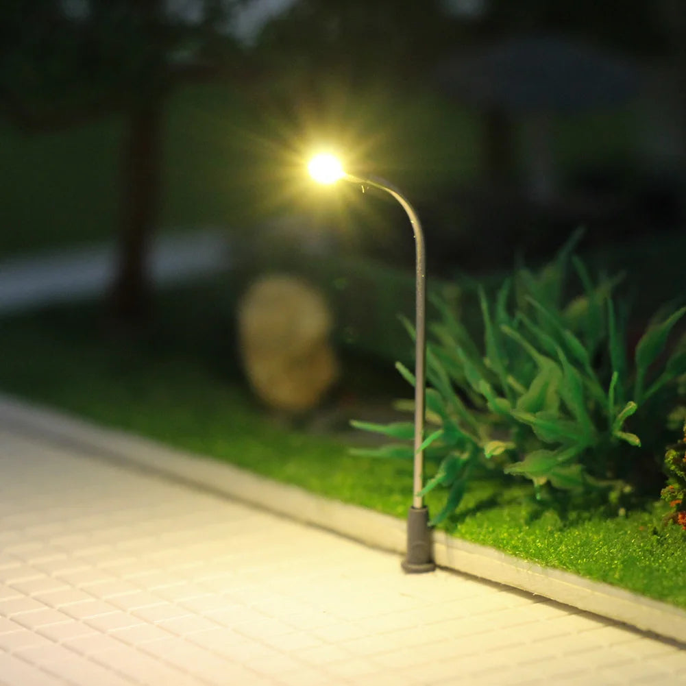 Evemodel 10pcs Model Railway Metal Street Light Lamps Z N TT HO Scale LED 3V Free Resistor Single Head