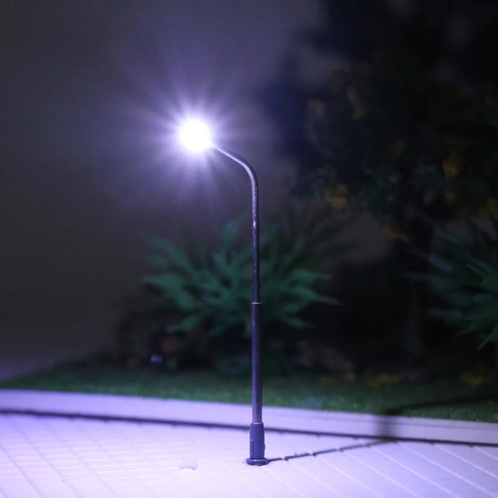 Evemodel 10pcs Model Railway Metal Street Light Lamps Z N TT HO Scale LED 3V Free Resistor Single Head