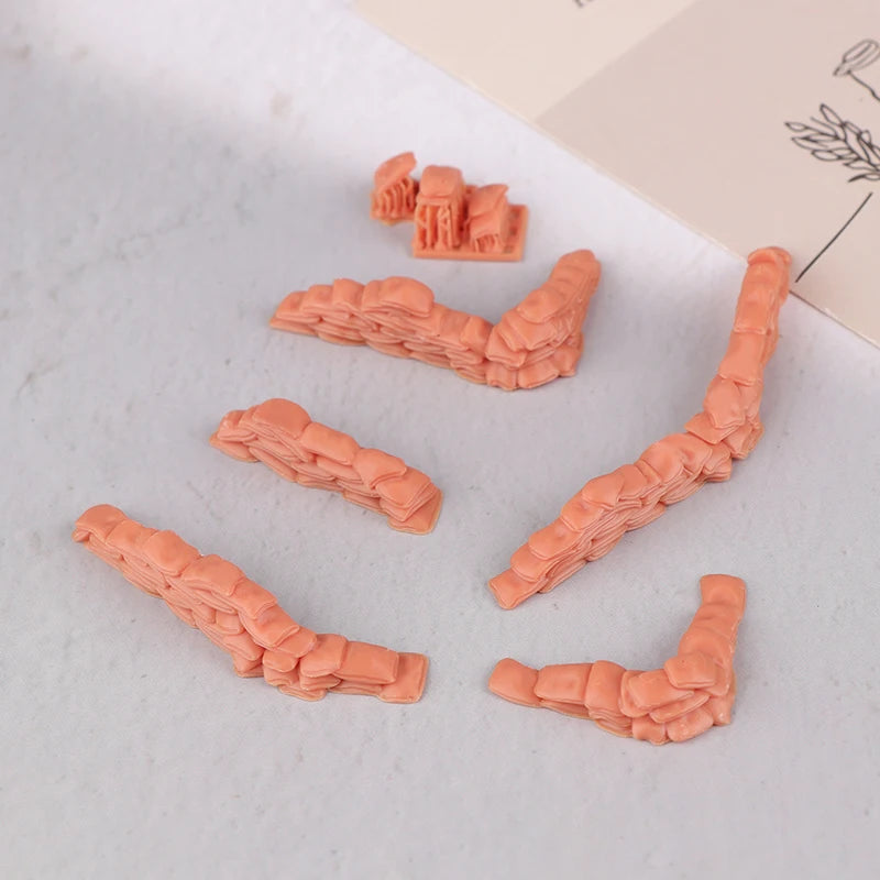 1/72  Model Kits. Oil Drums / Sandbags Railway  Yard Scenery