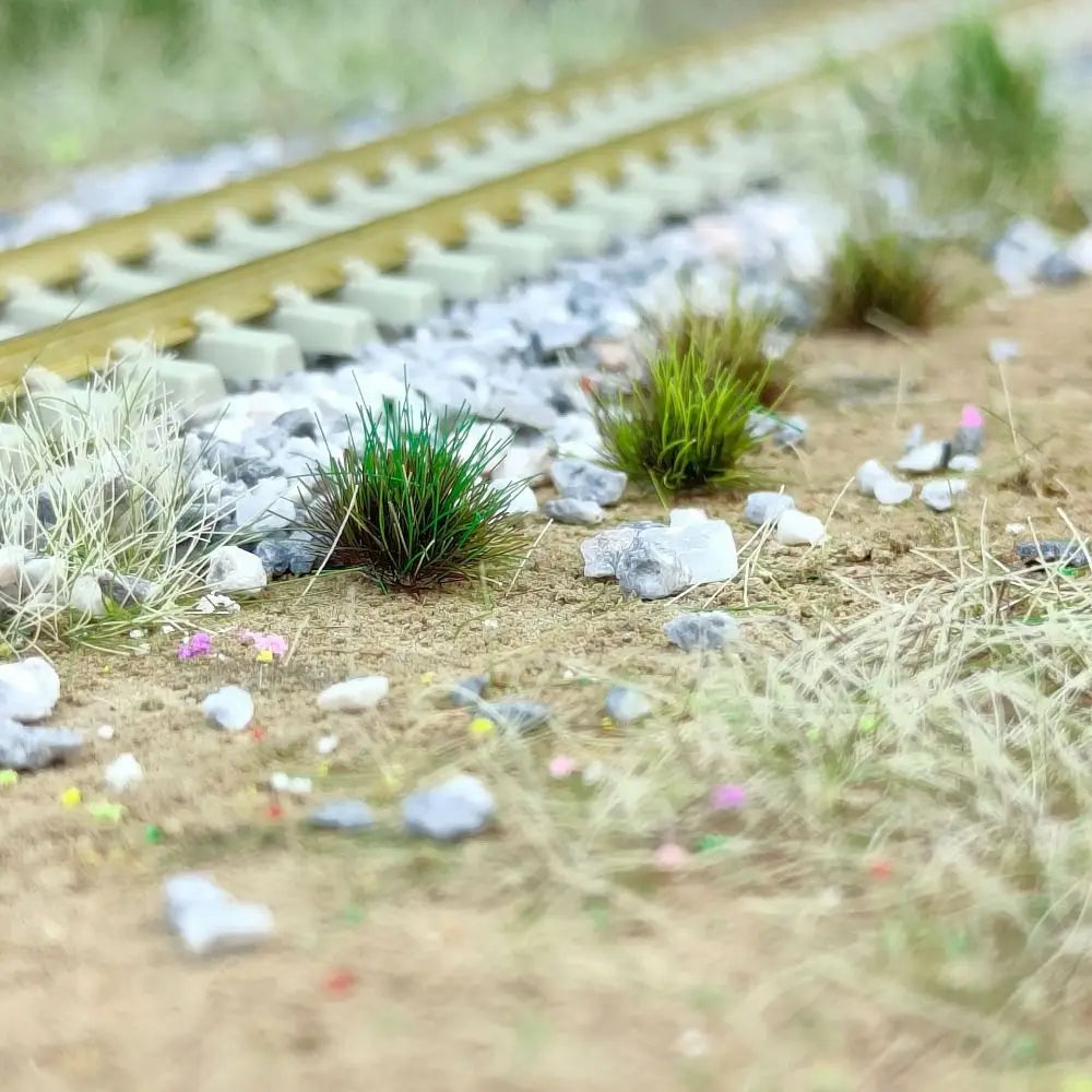 120PCS Multicolor Grass Tufts Self-Adhesive 8mm Height Miniature Flower Grass Model Modeling Materials Scenery Model