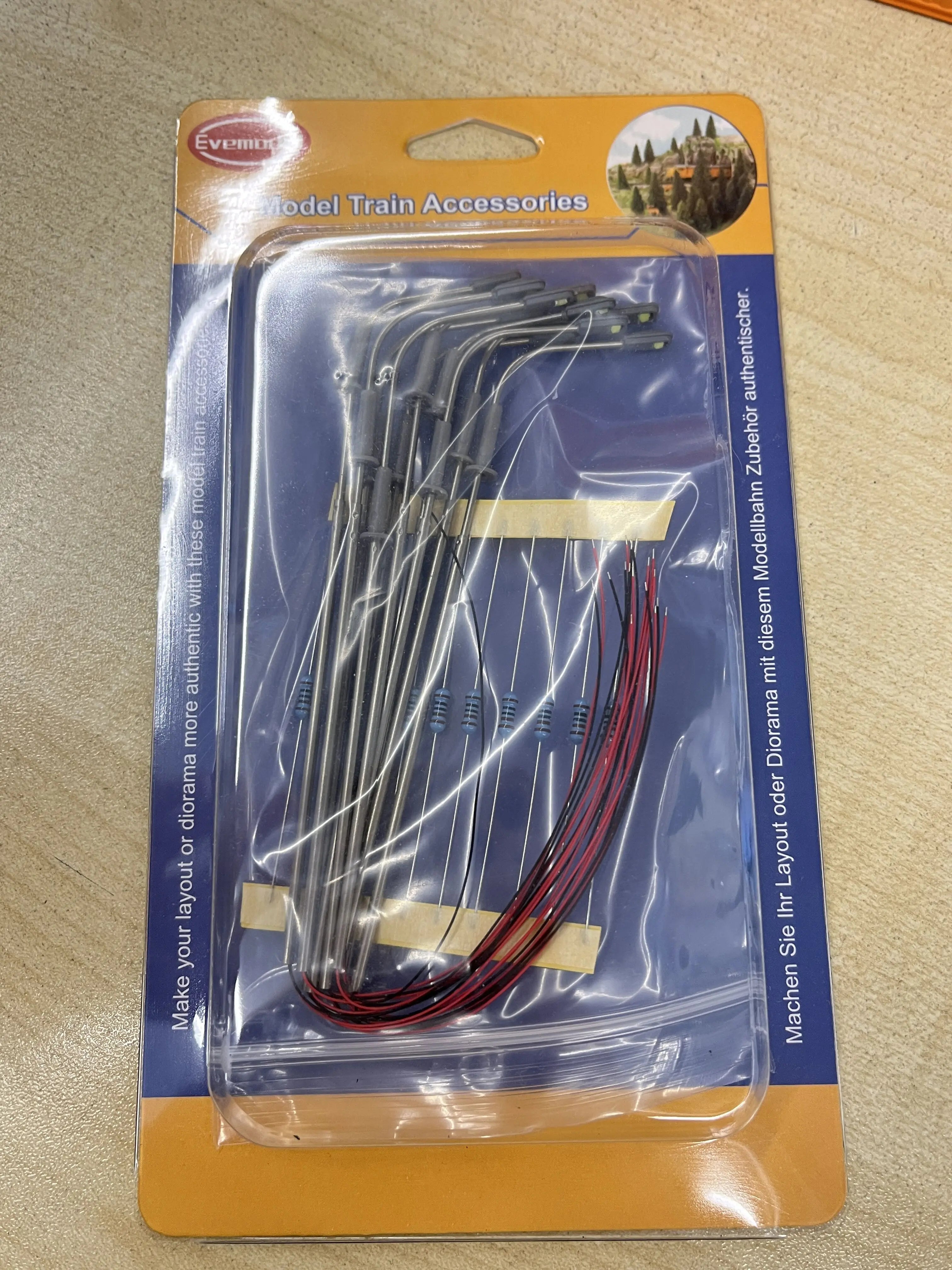 Evemodel 10pcs Model Railway Metal Street Light Lamps Z N TT HO Scale LED 3V Free Resistor Single Head