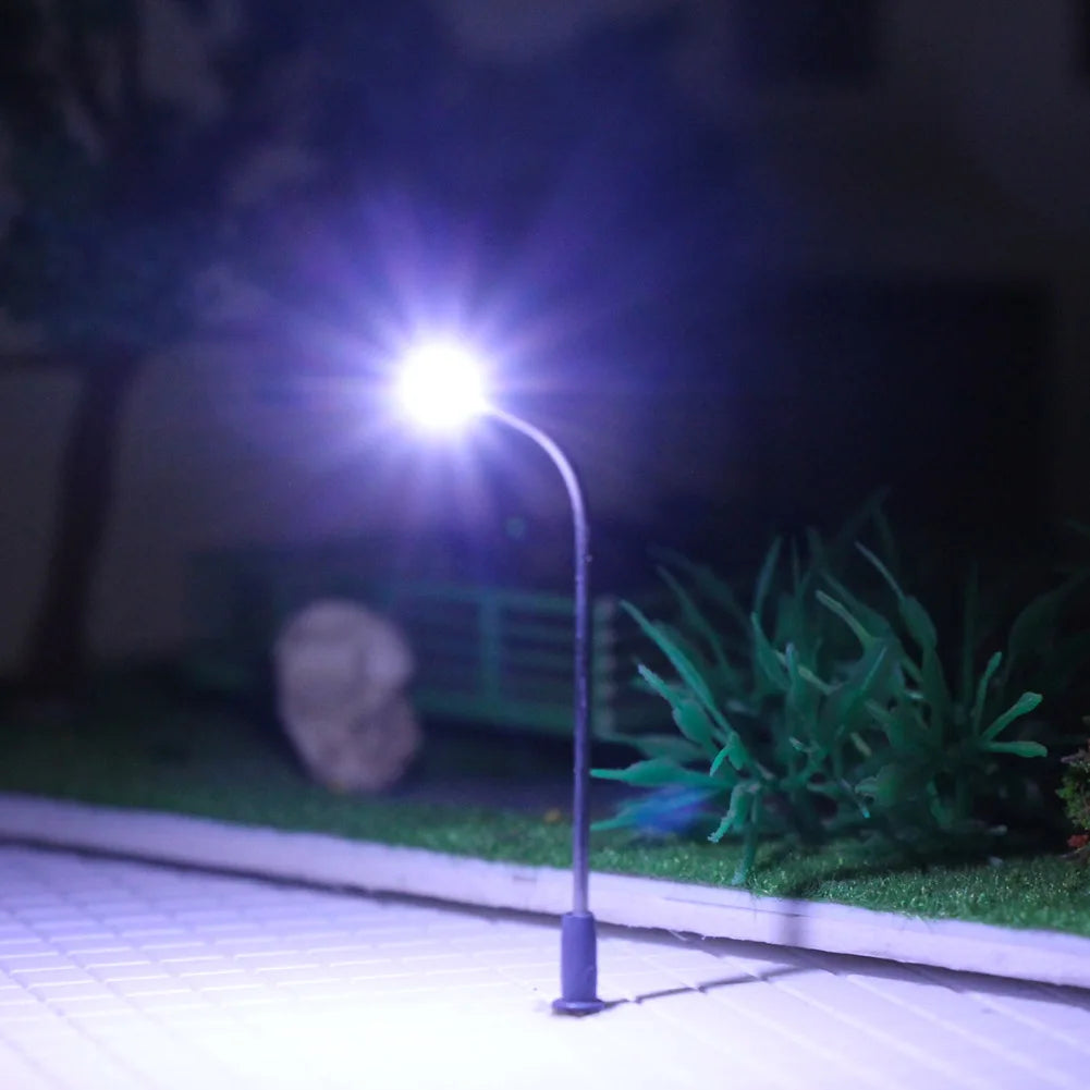 Evemodel 10pcs Model Railway Metal Street Light Lamps Z N TT HO Scale LED 3V Free Resistor Single Head