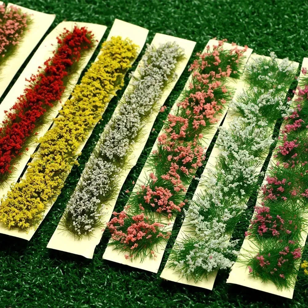 Miniature Flowers Grass Tufts Model For HO Train Railway Building Garden Scene Model Railway/Train Layout Scenery. Miniature detail.